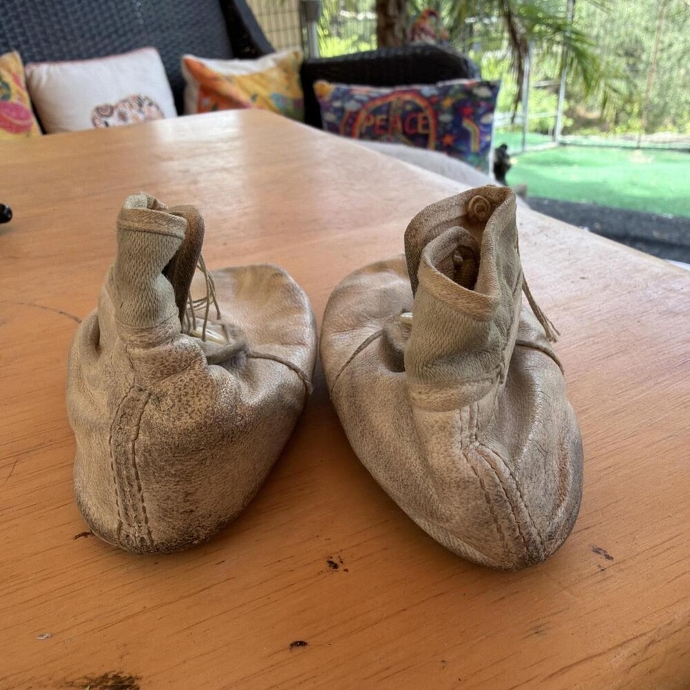 The Unbranded Brand Kids' Cream First-shoes-baby-shoes - Picture 2 of 7